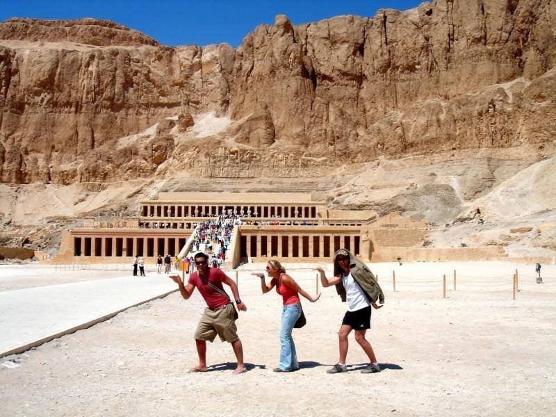 Explore the Valley of the Kings, Hatshepsut Temple & Colossi of Memnon