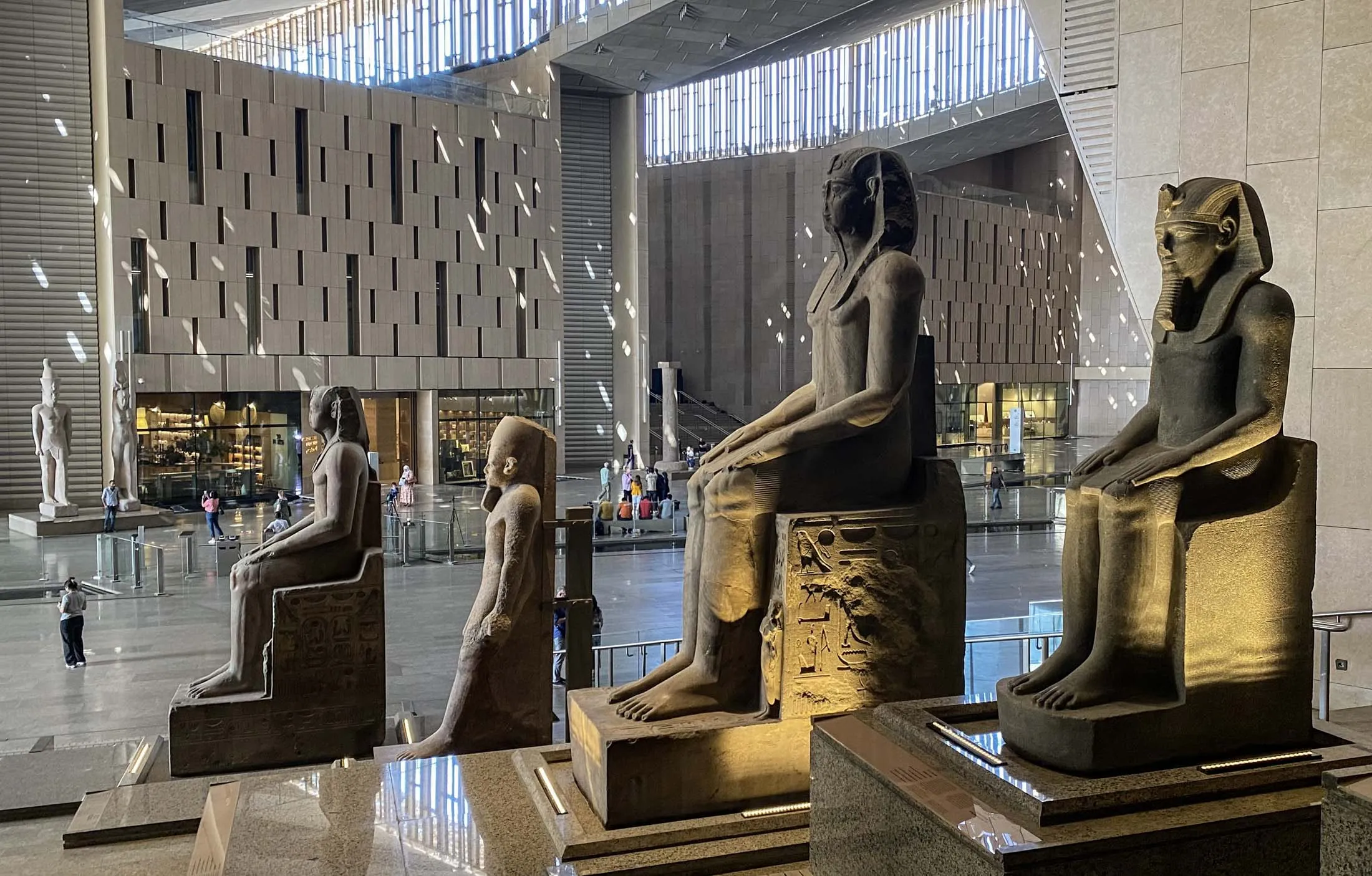 Discover Egypt, Cairo & Nile Cruise W/internal Flights